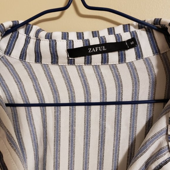 Dress - Picture 2 of 4